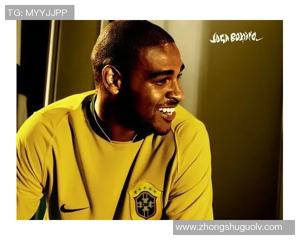 足球球星潮流风尚大赏：探寻球场外的明星魅力与时尚潮流